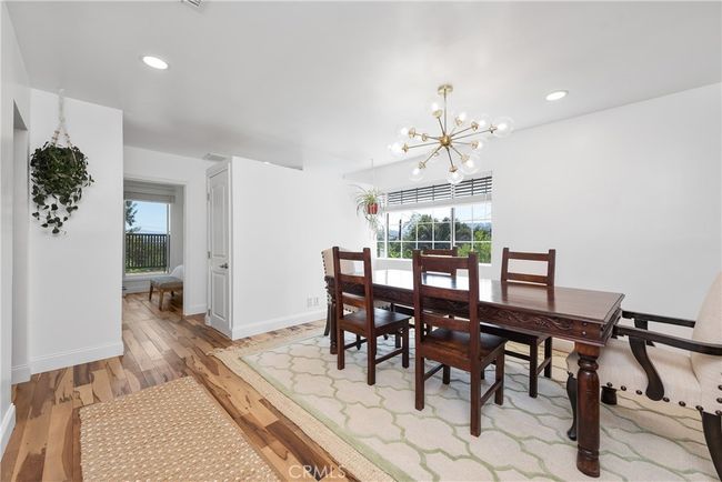 DINNING AREA | Image 32
