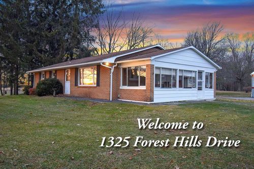 1325 Forest Hills Dr, Salix, PA, 15952-9202 | Card Image