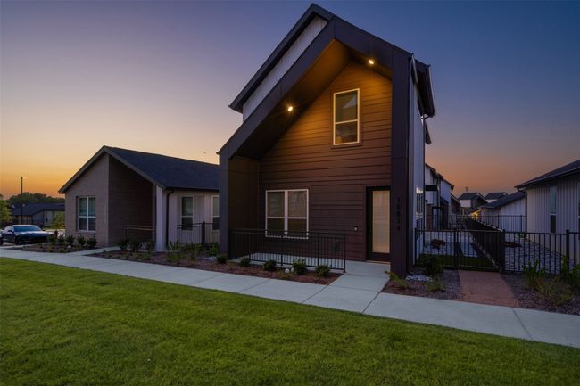 965 Duncan Perry Rd, Condo with 1 bedrooms, 1 bathrooms and null parking in Grand Prairie TX | Image 10