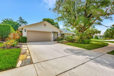 1824 Primrose Lane, House other with 4 bedrooms, 2 bathrooms and null parking in Wellington FL | Image 3