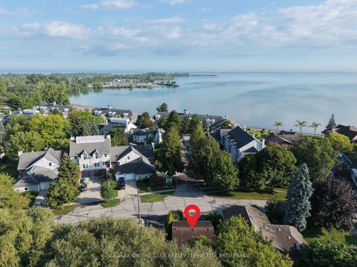 8 Lakeside Dr, Saint Catharines, ON, L2M1P2 | Card Image
