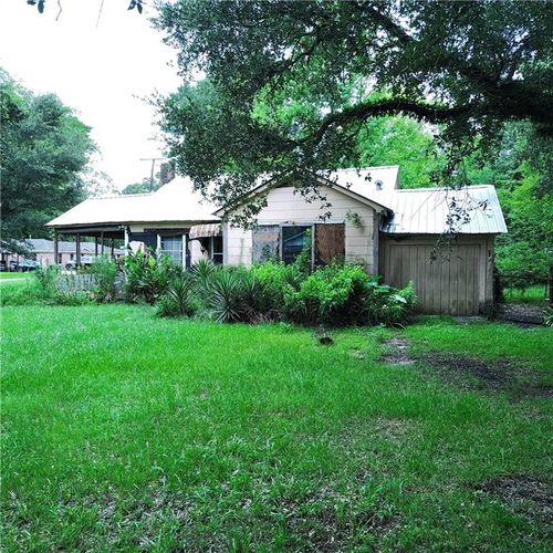 535 Erie Ave, Bogalusa, LA, 70427-2643 | Card Image