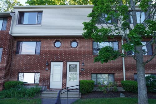 92-92 Sterling Ln, Haverhill, MA, 01835-8407 | Card Image