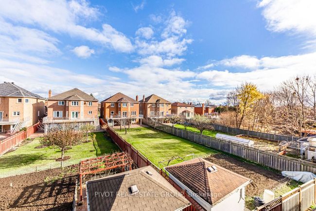 21 Kennisis Way, House attached with 3 bedrooms, 3 bathrooms and 1 parking in Vaughan ON | Image 26