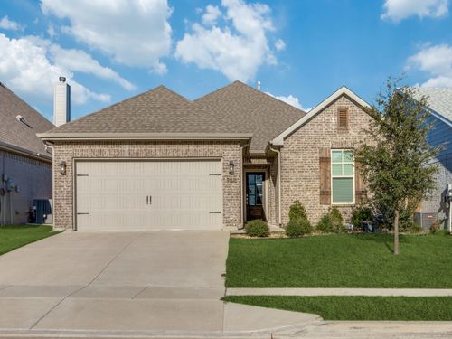 9816 Chaparral Pass, Fort Worth, TX, 76126-2166 | Card Image