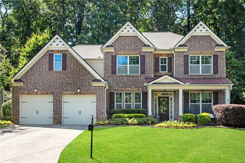 5515 Chestnut Dr, Cumming, GA, 30040-5767 | Card Image