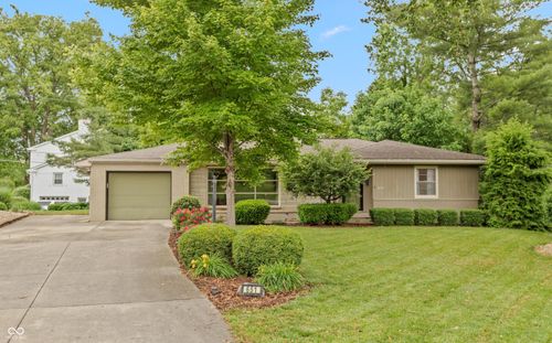 651 West Dr, Seymour, IN, 47274-1461 | Card Image