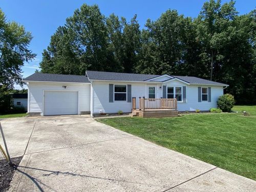 33 Lynnwood Cir, Buckeye Lake, OH, 43008-4400 | Card Image