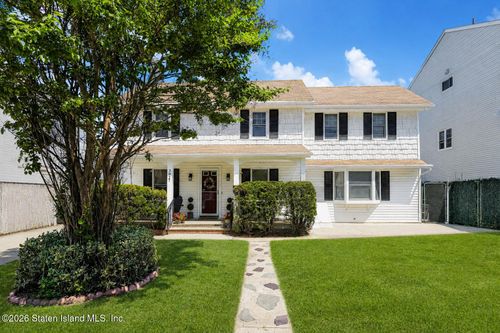 3927 Victory Boulevard, Staten Island, NY, 10314 | Card Image