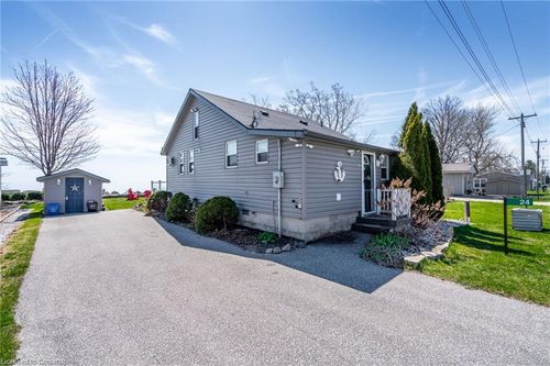 24 Pulley Rd, Wheatley, ON, N0P2P0 | Card Image