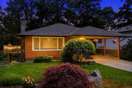 1299 Camrose Cres, Victoria, BC, V8P1N6 | Card Image