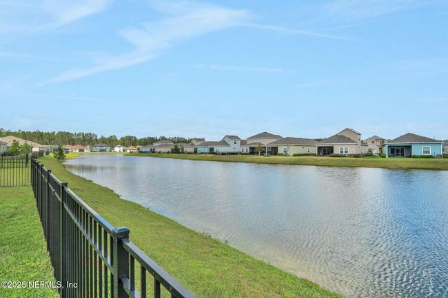 3922 Cloverdale Ct, House other with 3 bedrooms, 2 bathrooms and null parking in MIDDLEBURG FL | Image 36