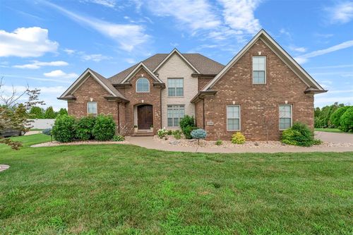 3348 S Glen Gables Blvd, Bowling Green, KY, 42101-1143 | Card Image