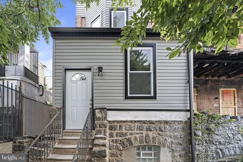1555 N Alden St, PHILADELPHIA, PA, 19131-3814 | Card Image