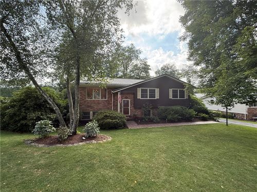 70 Windsor St, Indiana, PA, 15701-2434 | Card Image