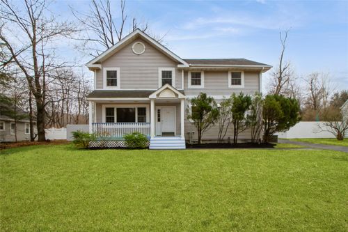 428 Saw Mill River Rd, Millwood, NY, 10546-1017 | Card Image