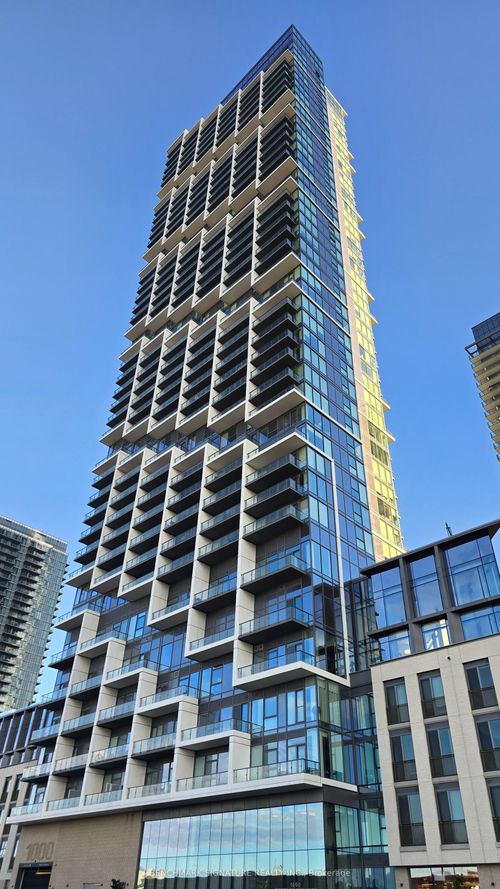 4202-1000 Portage Pky, Concord, ON, L4K0L1 | Card Image