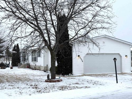 2334 Blossom Ln, Belvidere, IL, 61008-6014 | Card Image