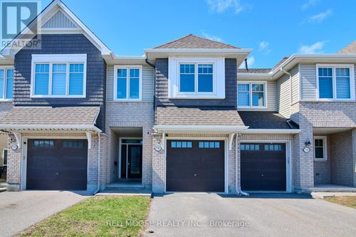 730 Sora Way, Gloucester, ON, K1T0R3 | Card Image