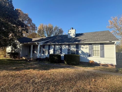 127 Parker Dr, Jackson, TN, 38305-9480 | Card Image