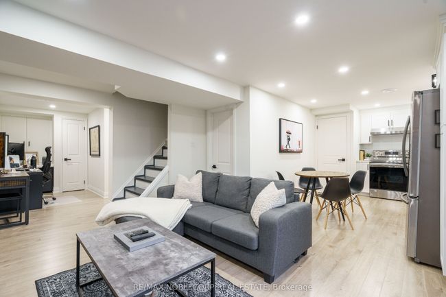 115 William Roe Blvd, House other with 5 bedrooms, 3 bathrooms and 3 parking in Newmarket ON | Image 35