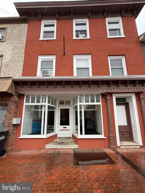 10 S Main St, SMYRNA, DE, 19977-1498 | Card Image