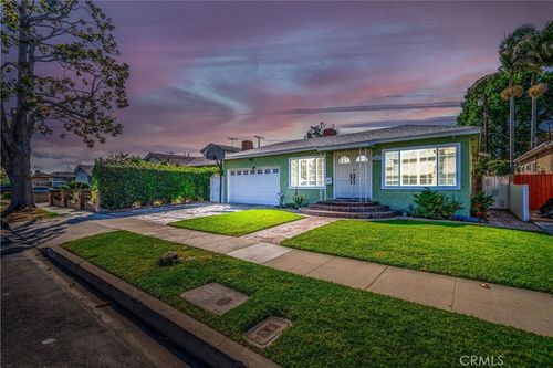 12047 Hammack St, Culver City, CA, 90230-5921 | Card Image