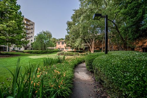 a226-1800 Clairmont Lk, Decatur, GA, 30033-4035 | Card Image