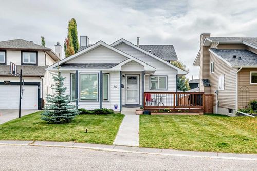 36 Sandpiper Way Nw, Calgary, AB, T3K3C6 | Card Image