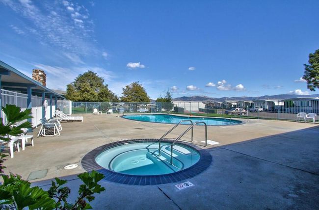 UNIT-36 - 174 Kern St, Condo with 2 bedrooms, 2 bathrooms and 1 parking in Salinas CA | Image 39