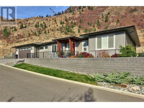 4103 Rio Vista Pl, Kamloops, BC, V2H0E1 | Card Image