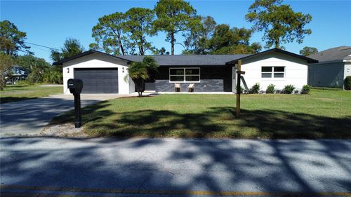 12617 Pine Island Drive, LEESBURG, FL, 34788 | Card Image