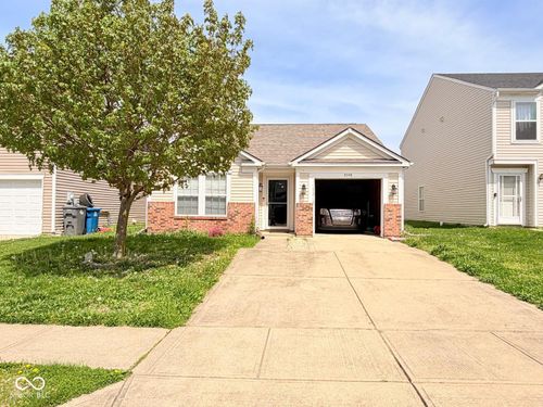 8748 Hosta Way, Camby, IN, 46113-7749 | Card Image