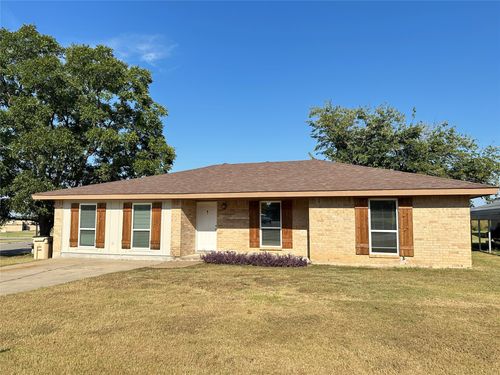 108 Gettysburg Dr, Comanche, TX, 76442-1812 | Card Image
