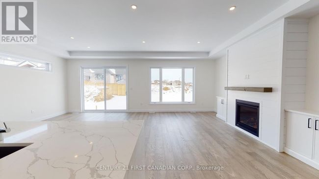18 Postma Cres, House other with 3 bedrooms, 2 bathrooms and 4 parking in Ailsa Craig ON | Image 13
