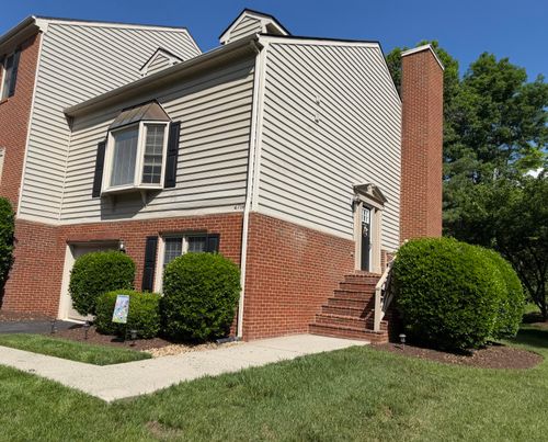 4719 Wembley Pl Sw, Roanoke, VA, 24018-1986 | Card Image