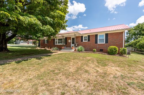 100 Shawnee Dr, Maryville, TN, 37804-4339 | Card Image