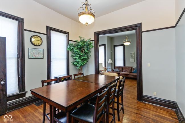 main floor dining | Image 5