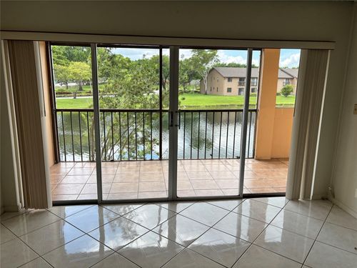 205-3905 N Nob Hill Rd, Sunrise, FL, 33351-5865 | Card Image