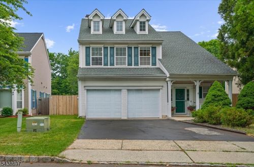 8 Cottage Pl, Branchburg, NJ, 08876-7403 | Card Image