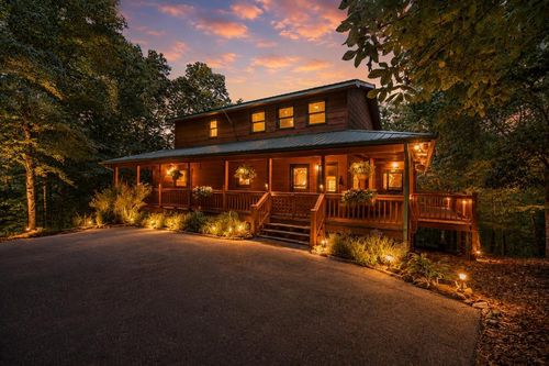 330 Coosa Run, Blairsville, GA, 30512-6255 | Card Image