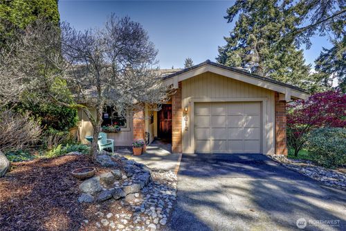 2-161 Bluffs Dr, Port Townsend, WA, 98368-9517 | Card Image