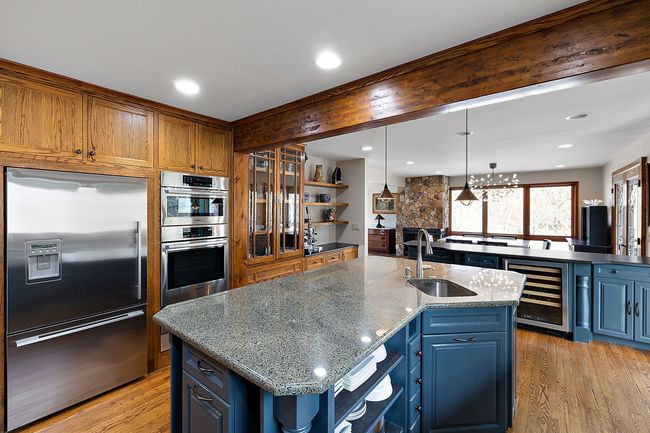 19911 Old Pond Ct, House other with 4 bedrooms, 4 bathrooms and null parking in Beverly Hills MI | Image 9