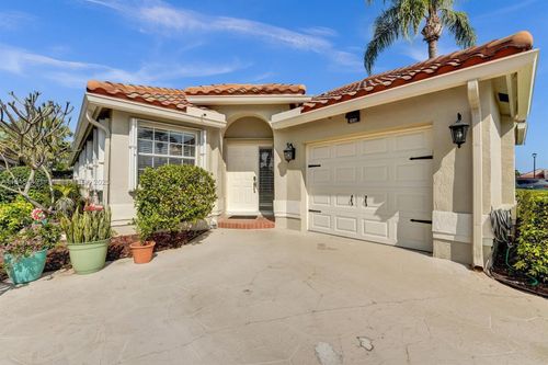 6081 Bluegrass Dr, Boynton Beach, FL, 33437-4115 | Card Image