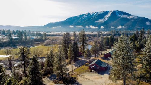 609 S Middlefork Rd, Garden Valley, ID, 83622-8019 | Card Image