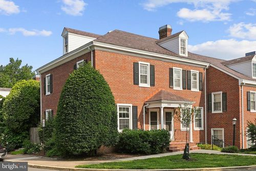 3230 Utah St, ARLINGTON, VA, 22206-1908 | Card Image