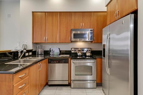 223-801 S Olive Ave, West Palm Beach, FL, 33401-6120 | Card Image