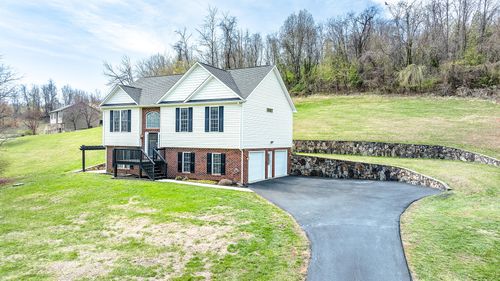 1687 Trinity Rd, Troutville, VA, 24175-3300 | Card Image