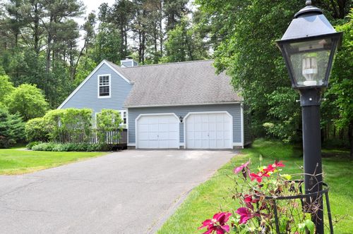 16-16 Whytewood Ln, Granby, CT, 06035-2426 | Card Image