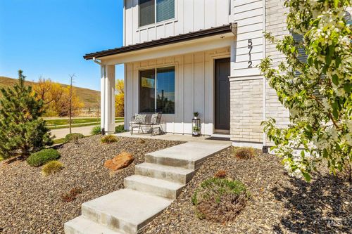 5712 W Elk Trail St, Eagle, ID, 83714-2591 | Card Image